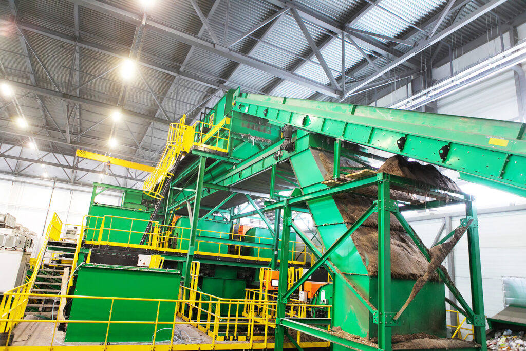 Equipment For Sorting Household Waste In A Waste Recycling Plant